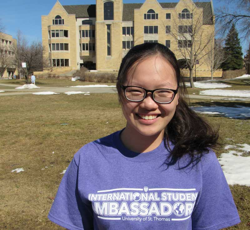 Picture of Duyen Su an international student at St. Thomas